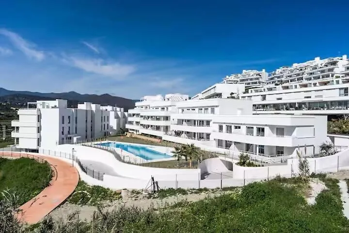 New Oceana Gardens 2 Bedrooms With Garden Rdr476 Estepona