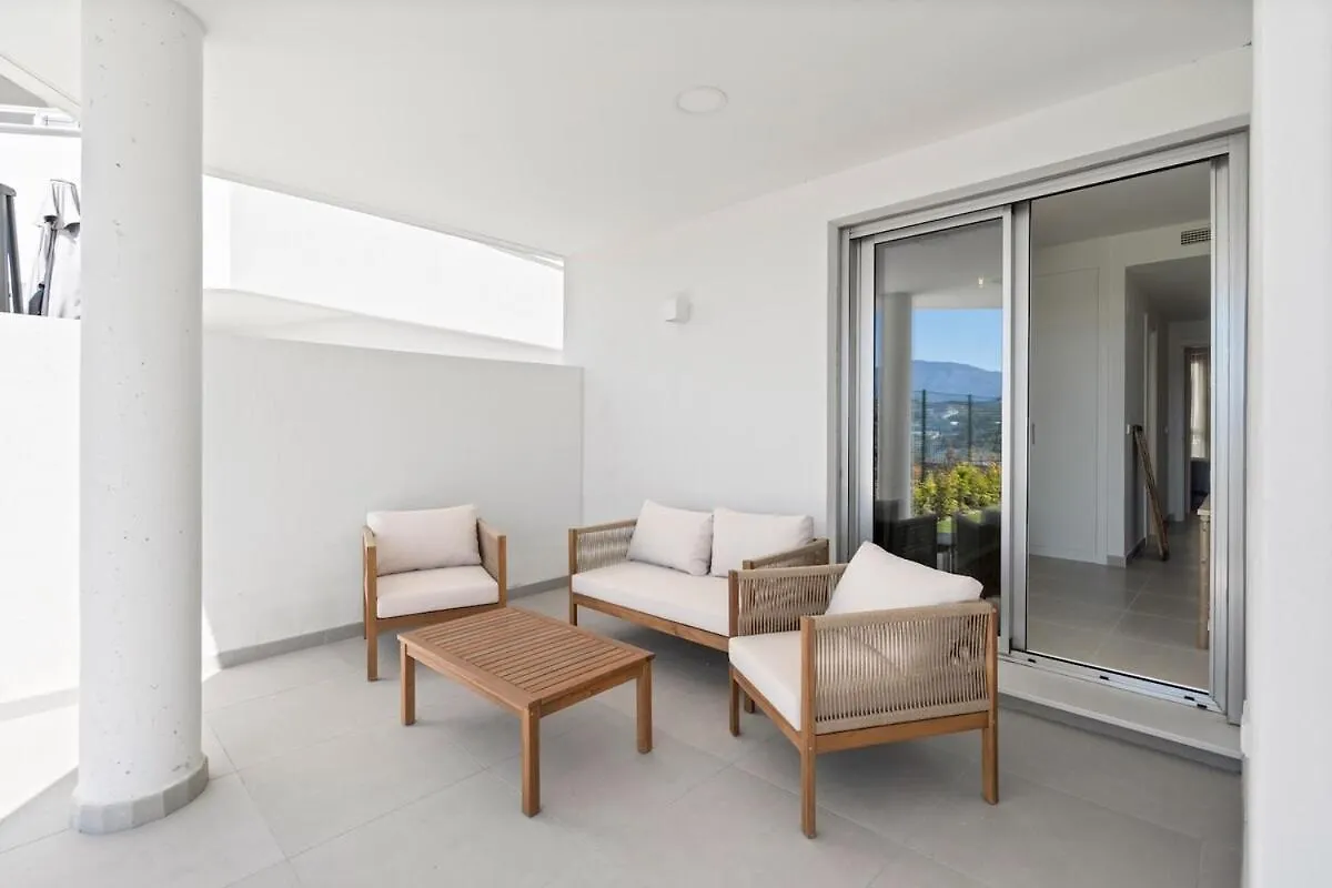 Apartament New Oceana Gardens 2 Bedrooms With Garden Rdr476 Estepona